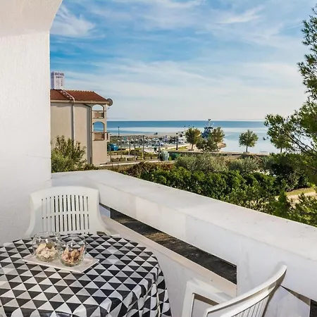 Apartment Vucetic Vir